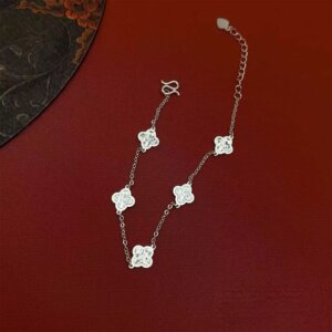 Four-Leaf Clover Bracelet in Sterling Silver with Cubic Zirconia